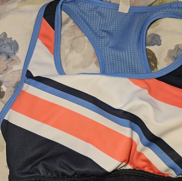 Fila Womans Sports Bra Size S - Picture 3 of 9